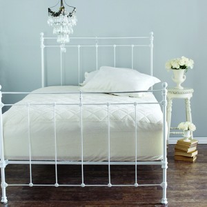 St. Dormeir Natural Wool Mattress Protector