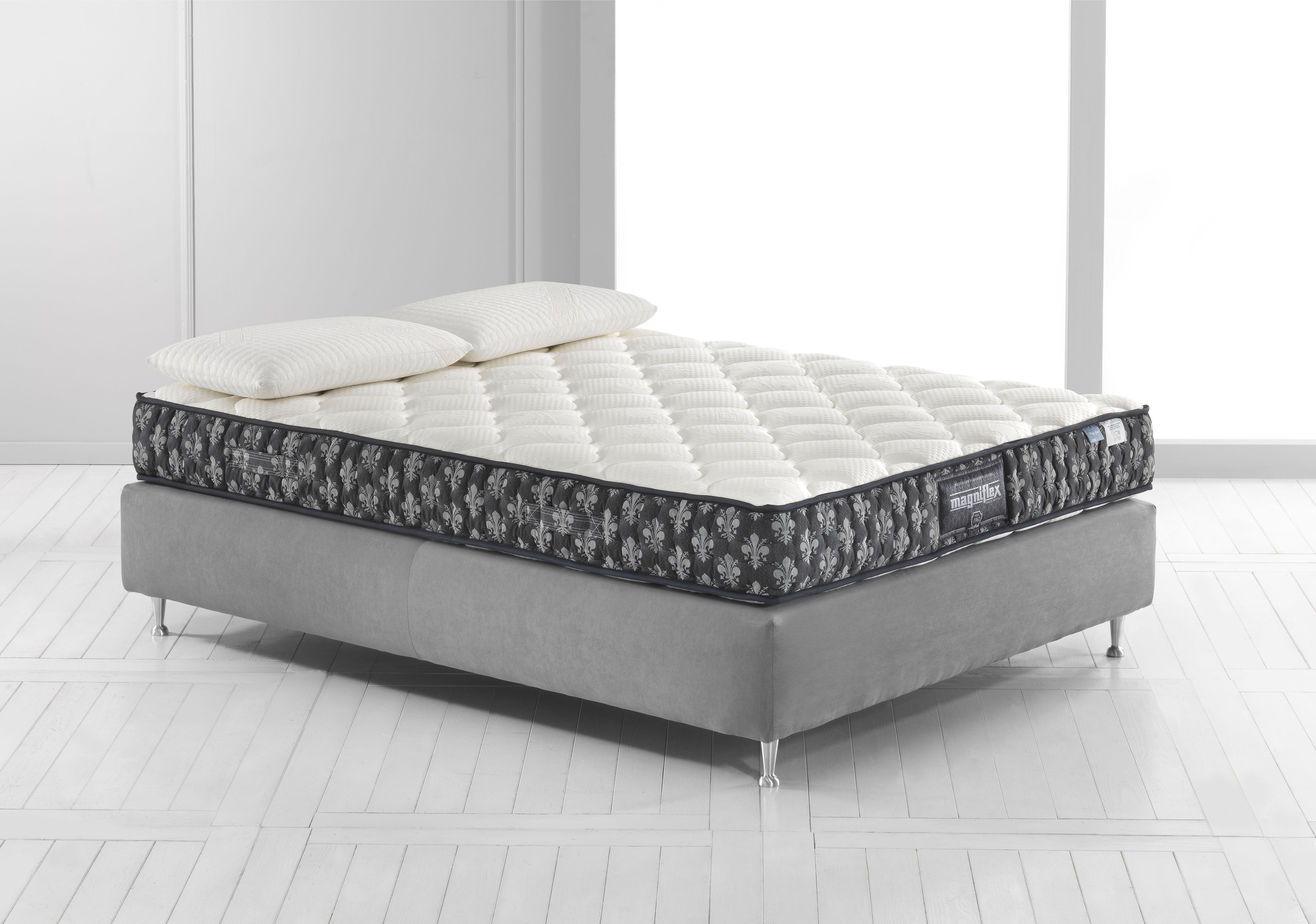 Magniflex Mattress / Magniflex MagniStretch 10 Mattress Every product