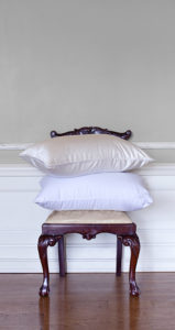 St Geneve Eider Luxe Pillow