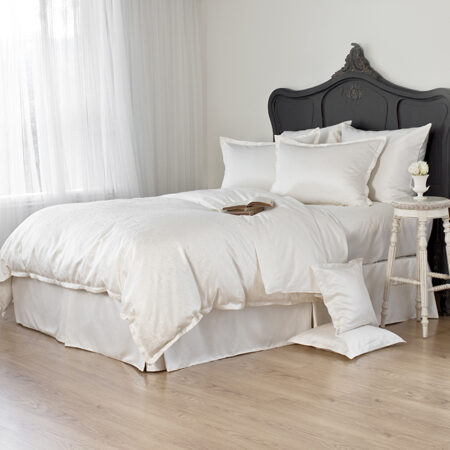 St Geneve Nocturne Ecru Silk Duvet Cover