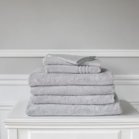 St Geneve Puro Towels