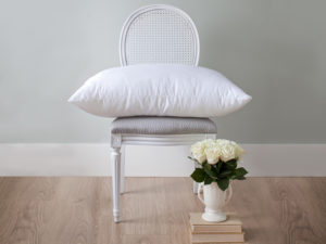 St Geneve Chateau Pillow