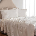 St Geneve Silk Duvet