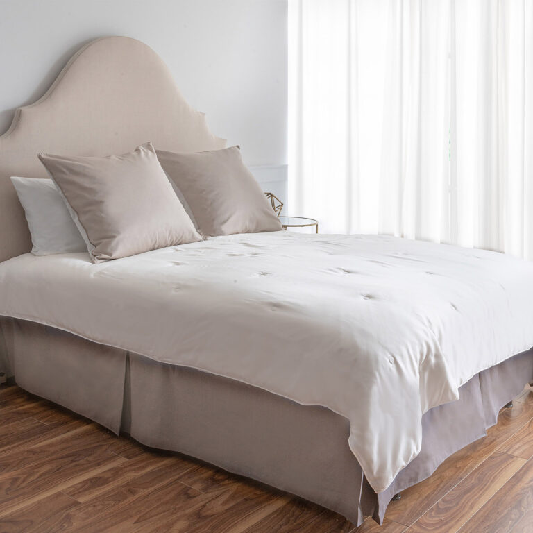 St Geneve Silk Duvet (Lyocell Cover)