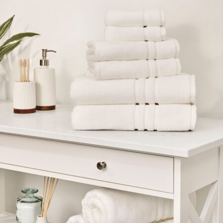 Cuddle Down Portofino Towel