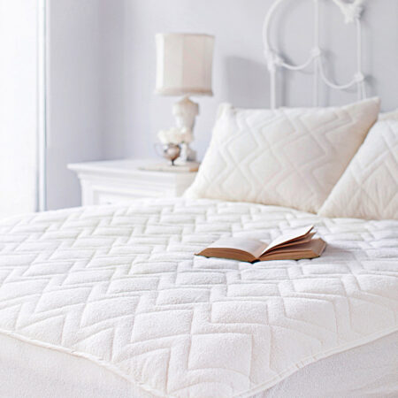 St Dormeir Natural Mattress Protector