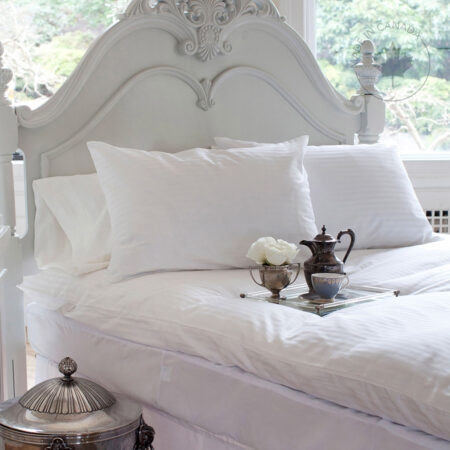 St Geneve Daundekken Feather Topper
